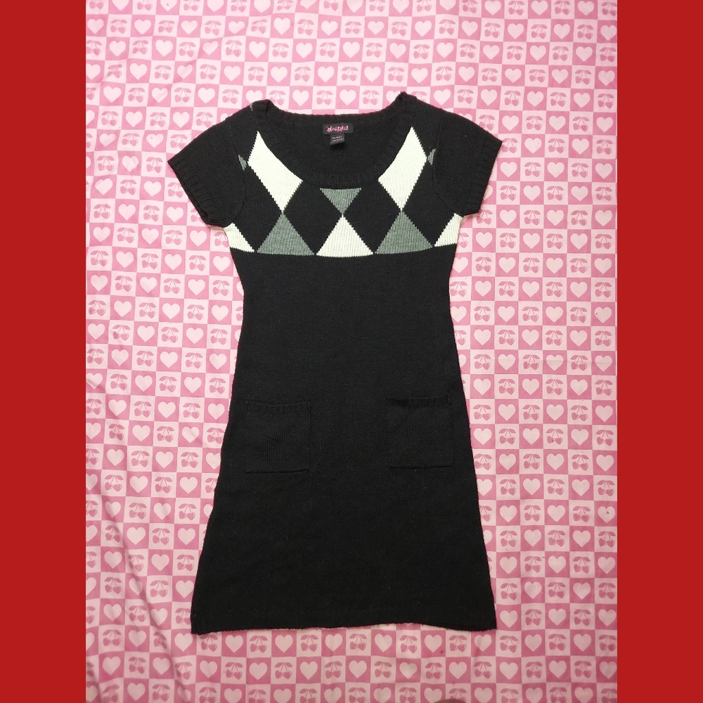 Knit Minded Shortsleeve Sweater Dress with pockets